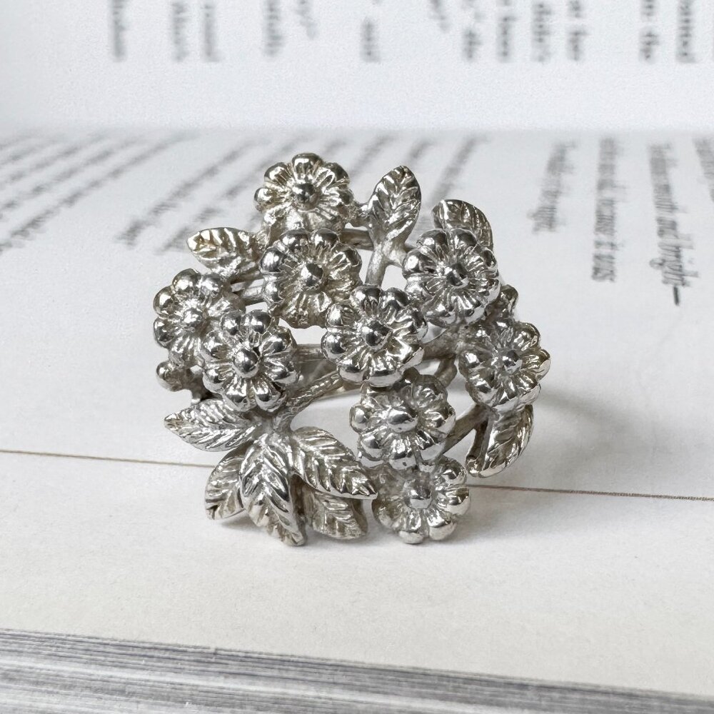 Vintage Sterling Silver Floral Bouquet Ring Size 6